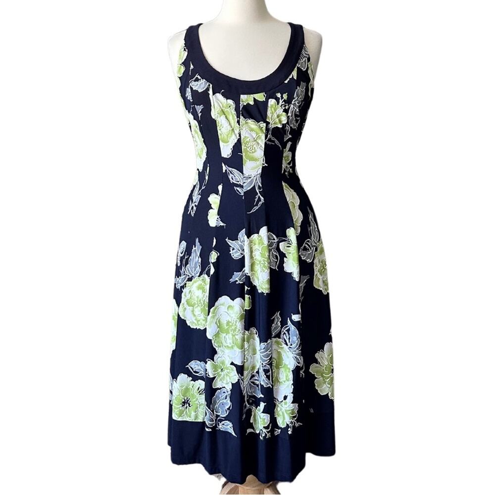 Navy and Green Pretty Floral Flattering MIDI Scoop Neck Textured Dress ZZ7
